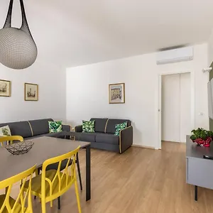 Valeria Apartment